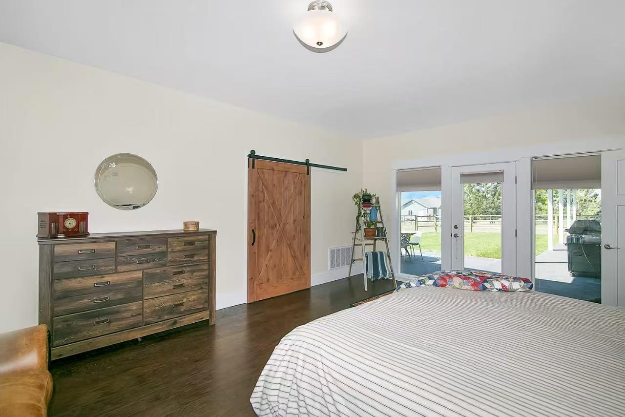 Barndominium Bedroom Design | Types of Barndominiums