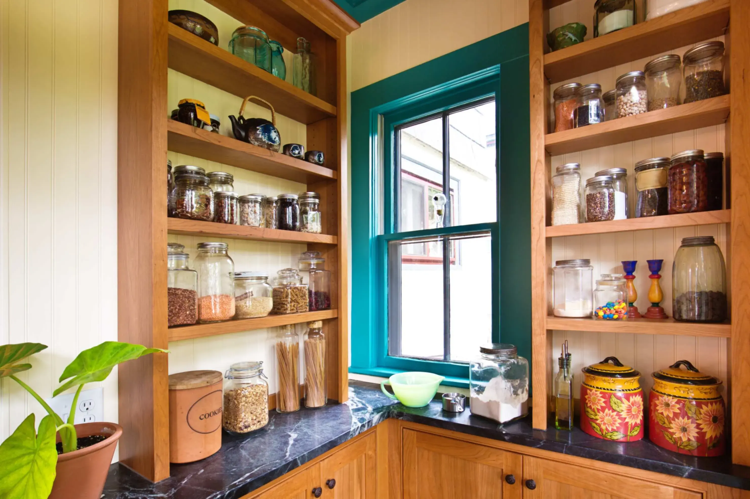 How to choose your butler’s pantry finishes and design style