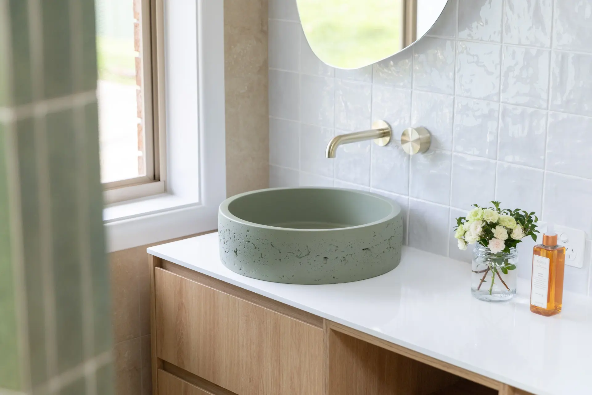 What ceramic tiles are made of