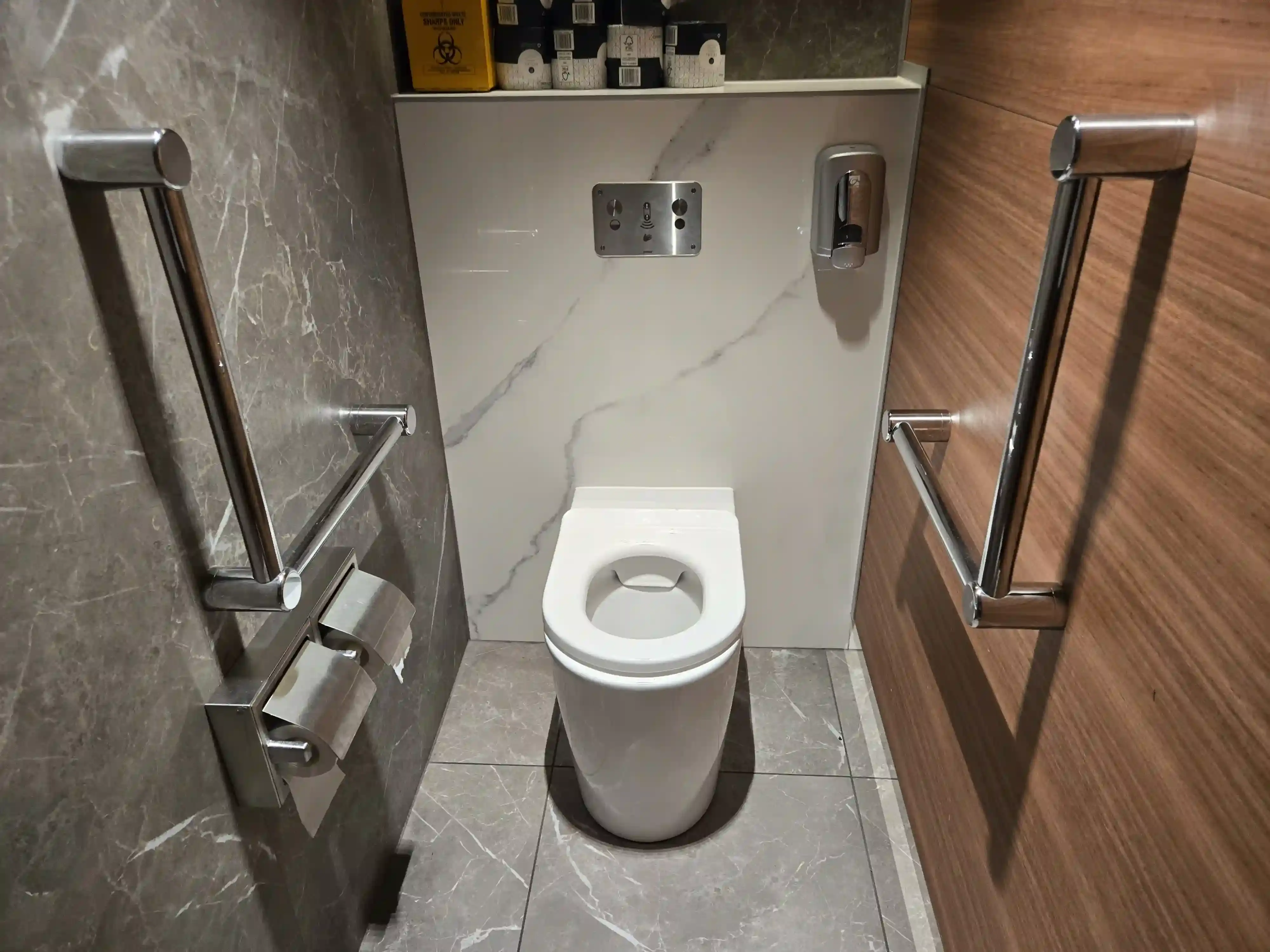 Project spotlight: Mecca Care grab rails in Sydney airport accessible ...