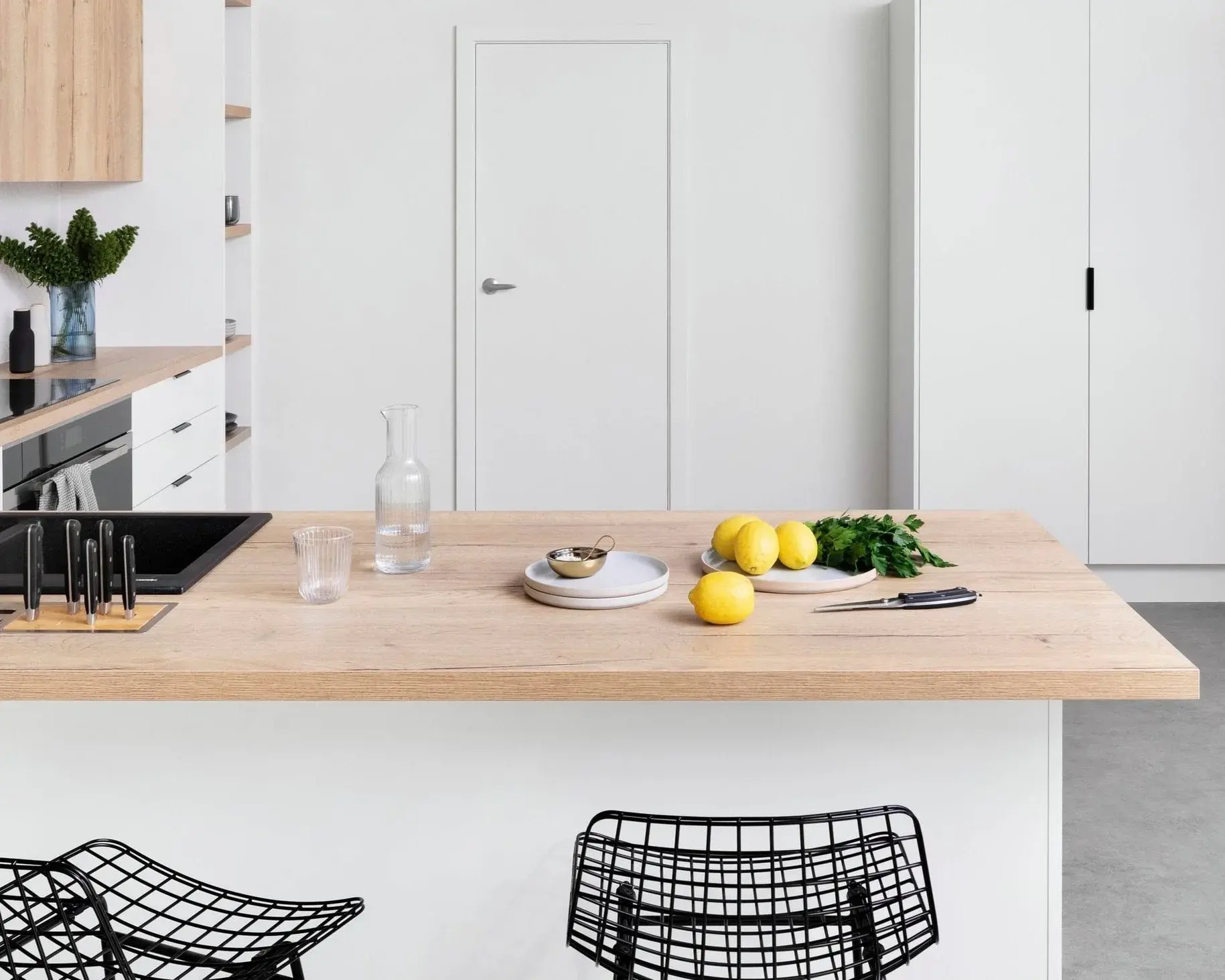 Timber benchtop cost in Australia: best woods, finishes & alternatives