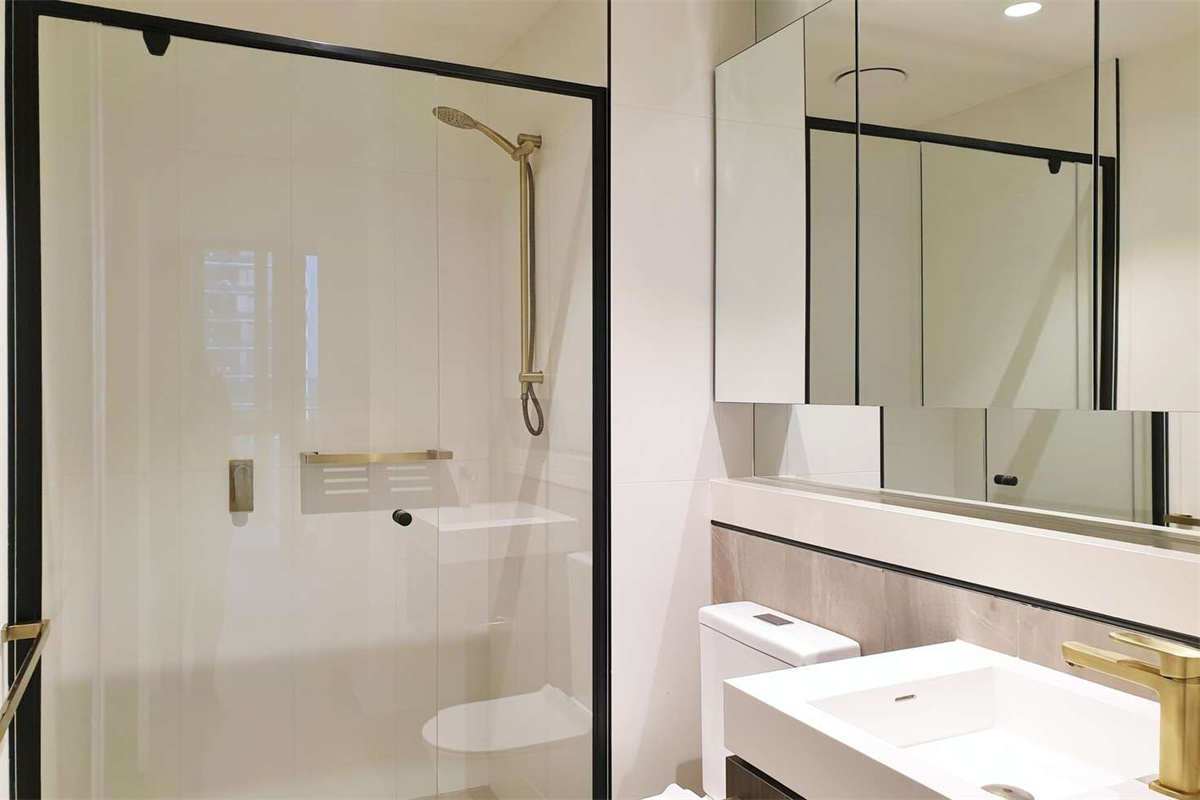 L Agent Box 6851415 9