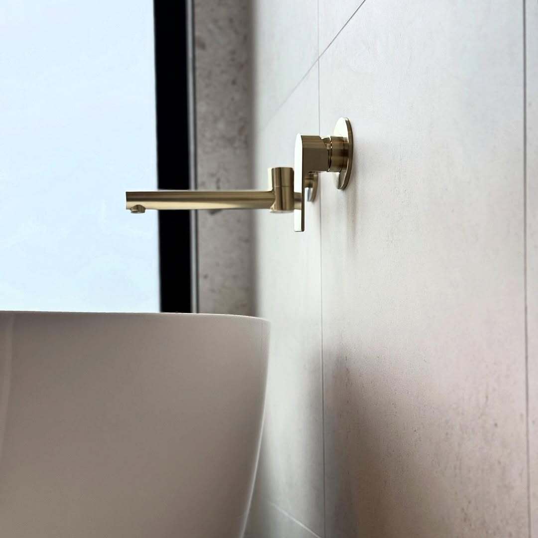 NR202 BG NR321511 BG lifestyle image