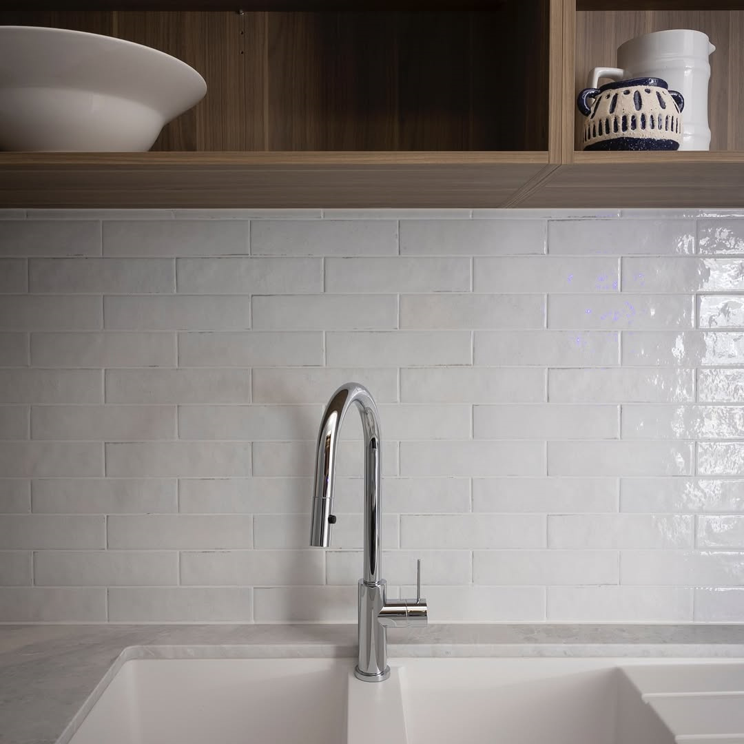 NR221908 CH lifestyle image 2