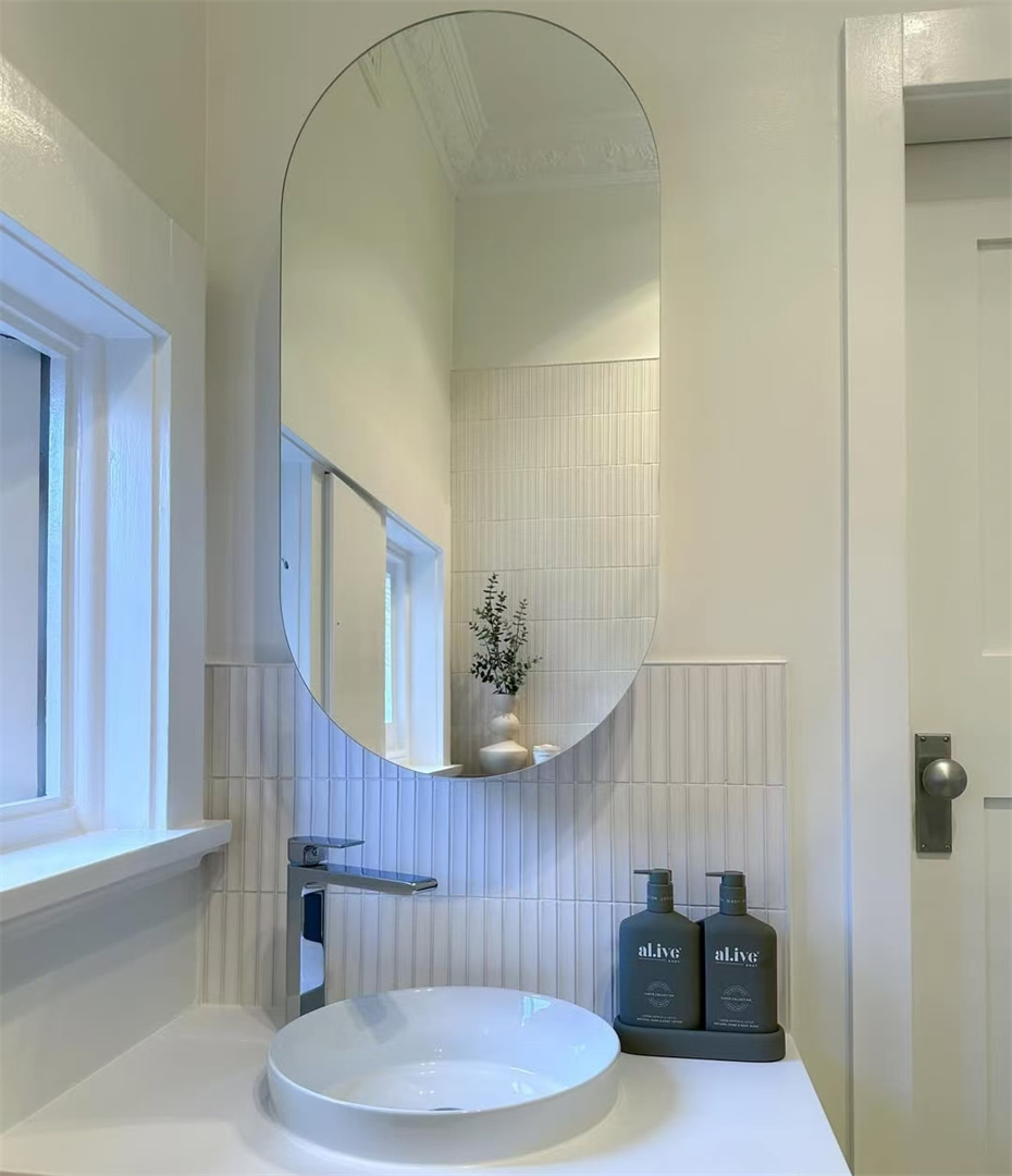 NR321501 ACH lifestyle image