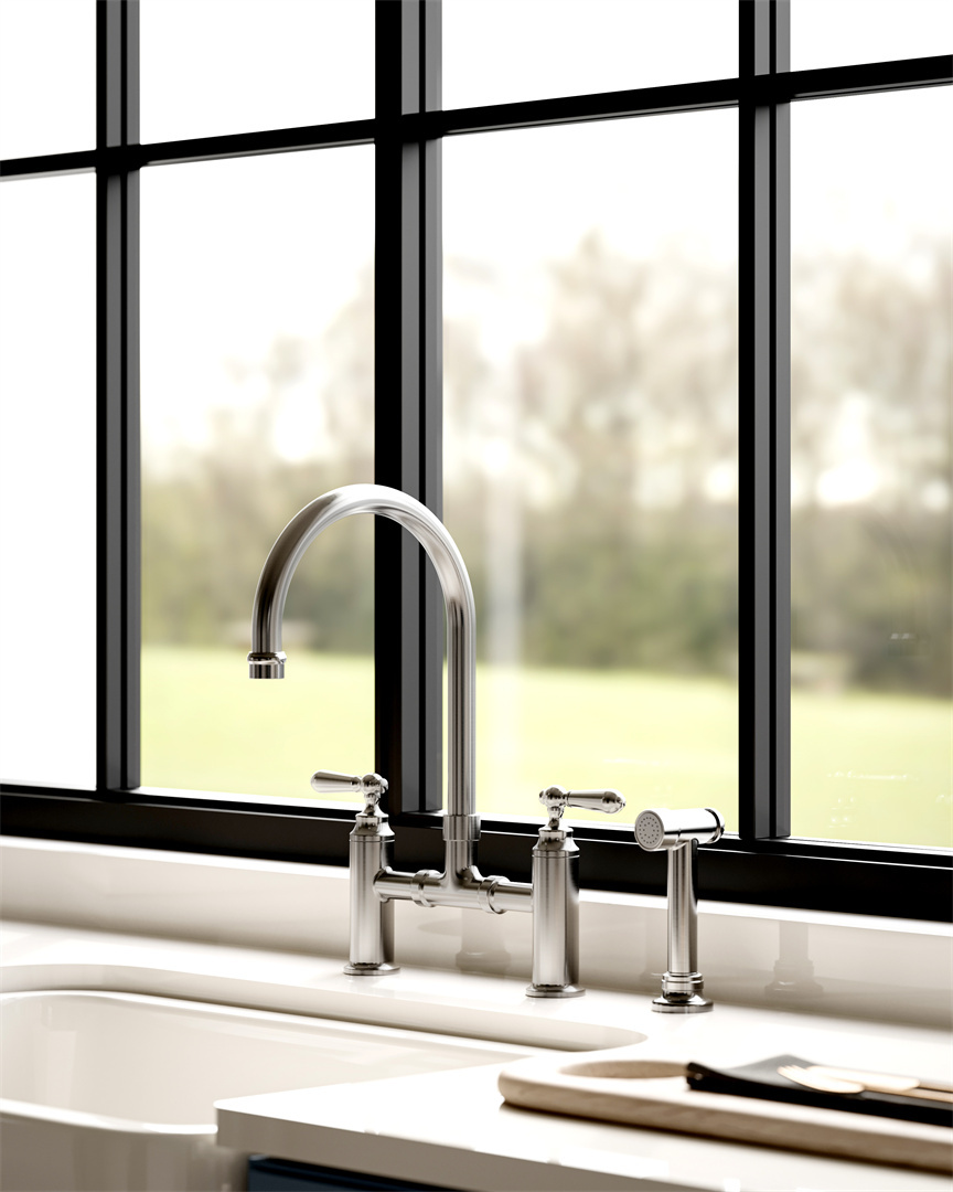 NR692108 ACH lifestyle image