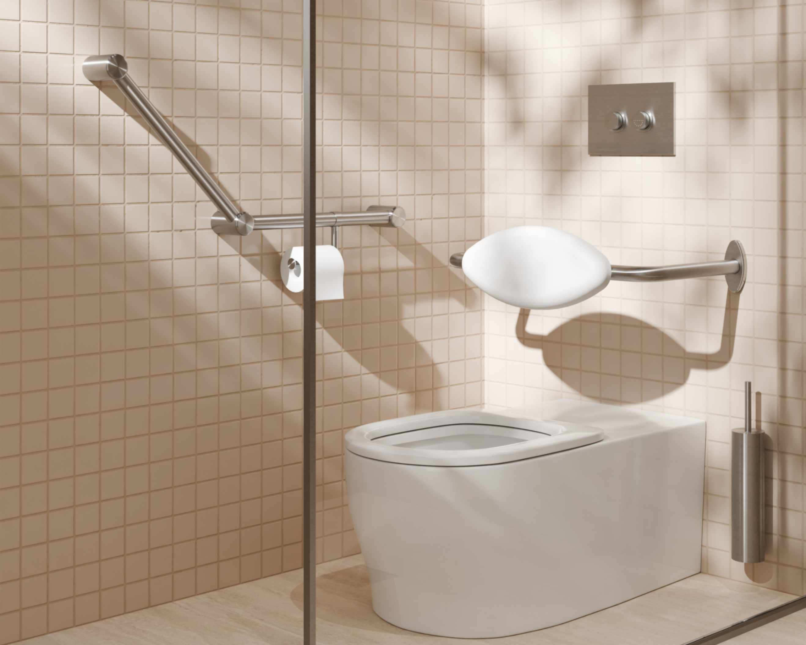 Accessible Bathroom Design That Doesn’t Look Clinical