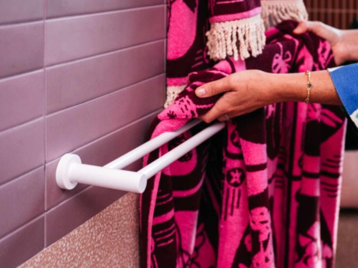 Artistic & Statement Purple Bathroom Features