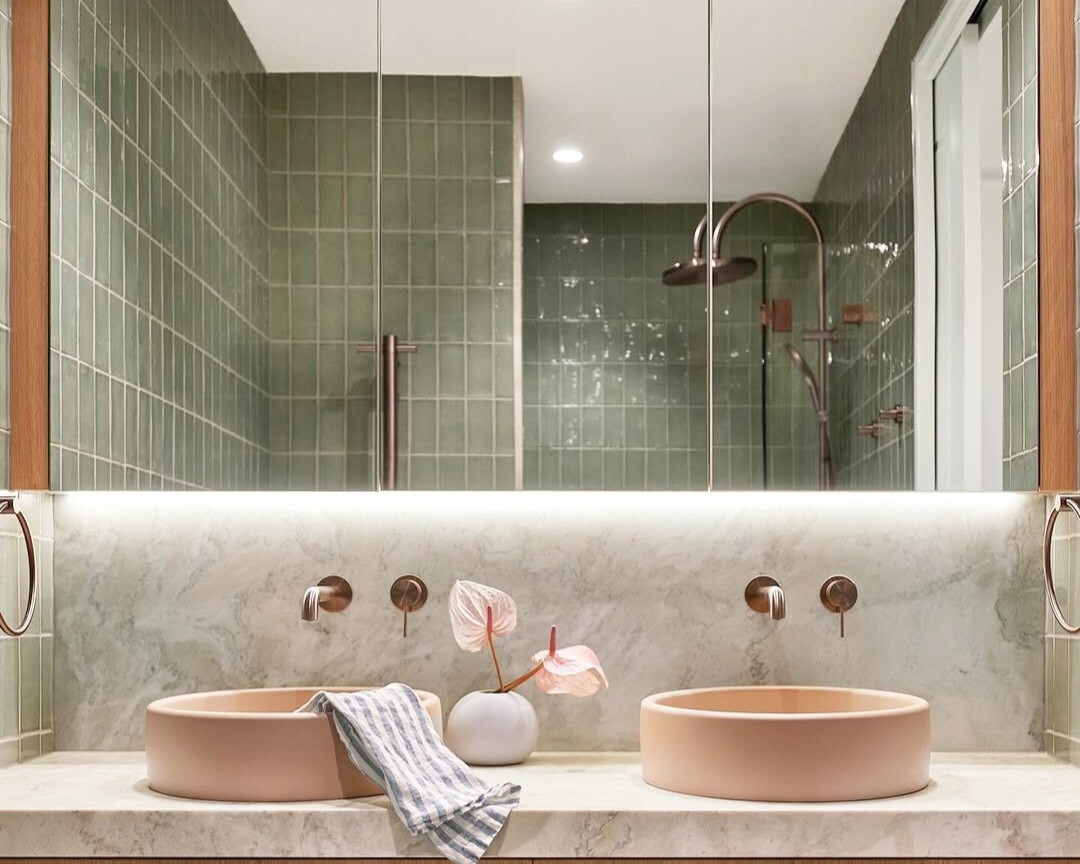 Green bathroom ideas and design