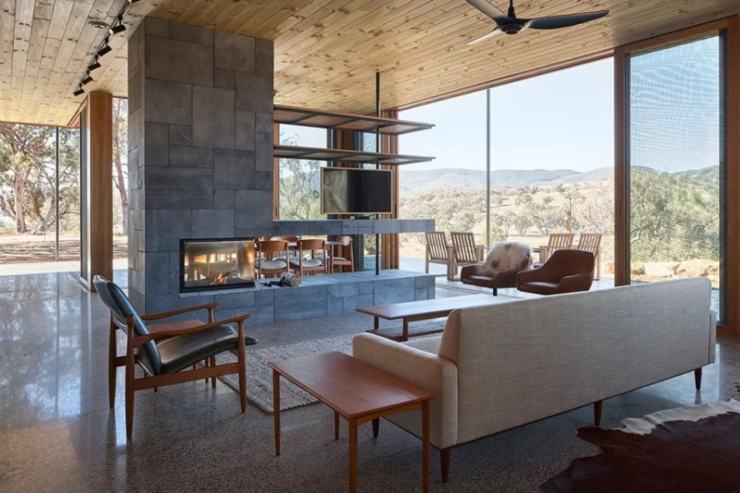 Key Benefits of Bluestone, featuring bluestone cladding for fireplace