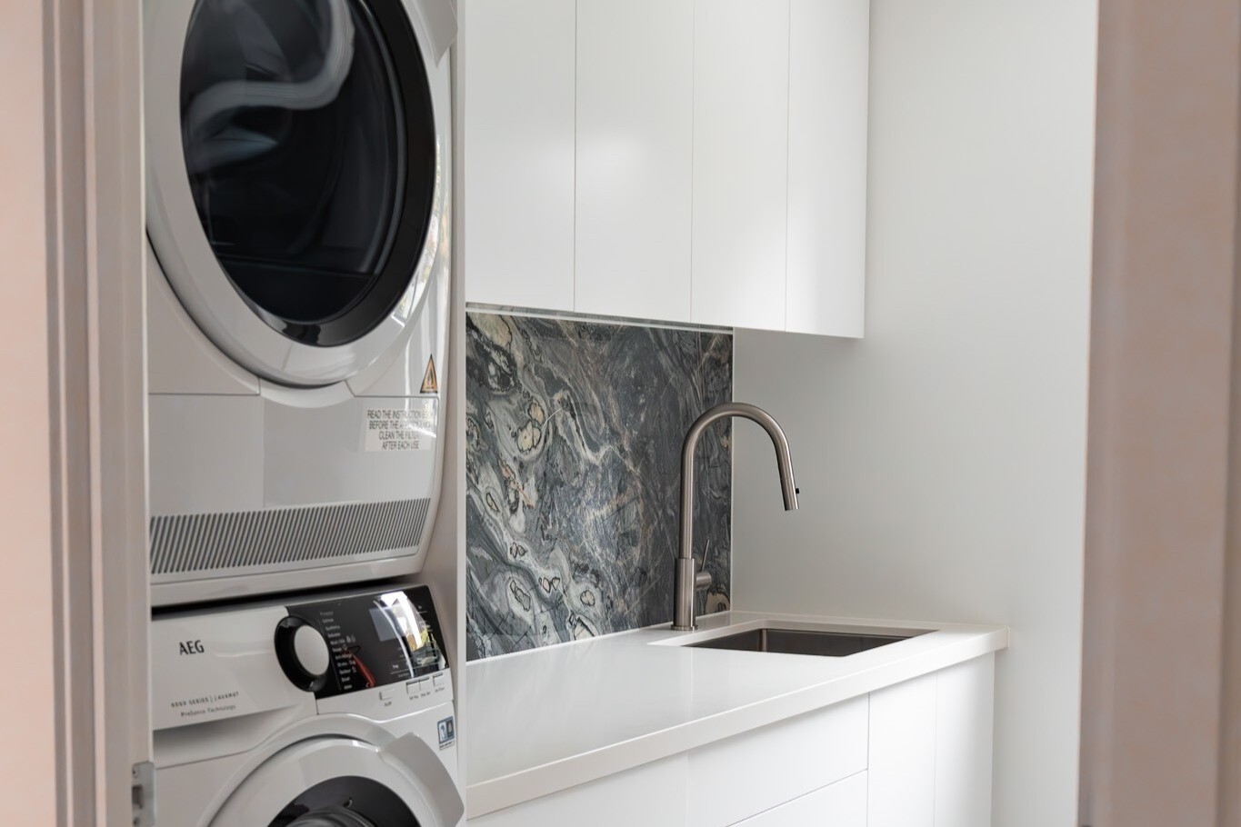 Laundry Room Water-Saving Strategies