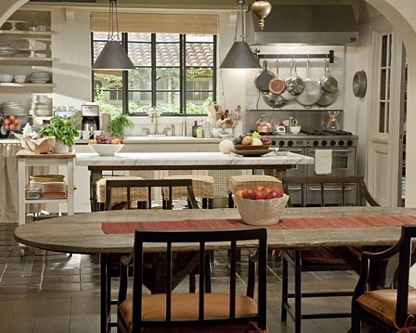 Meryl streeps kitchen in its complicated nancy meyers kitchen