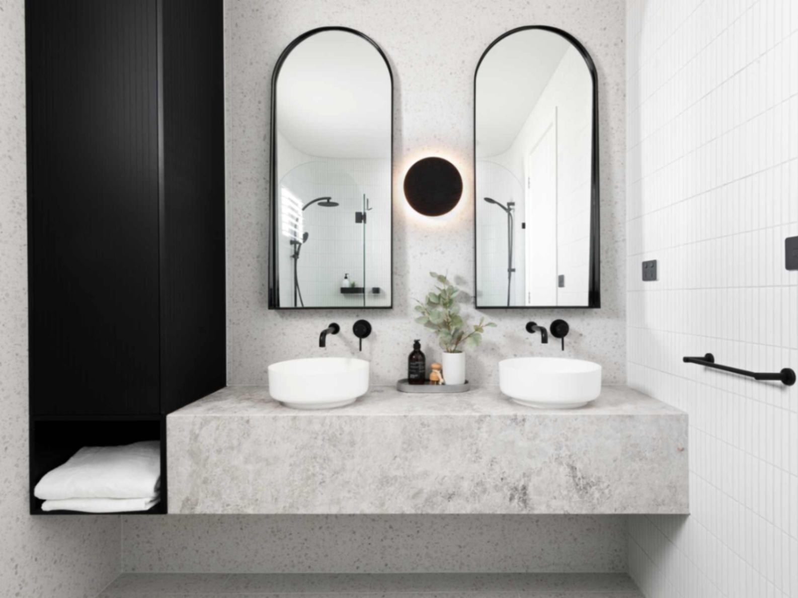 Mirror Lighting: The Secret to Flawless Grooming