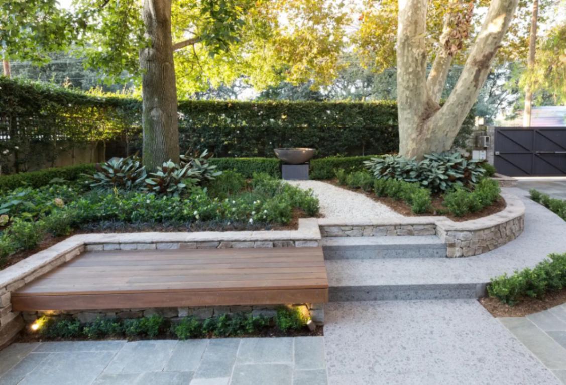 Popular Applications and Uses of Bluestone including Outdoor garden pavers