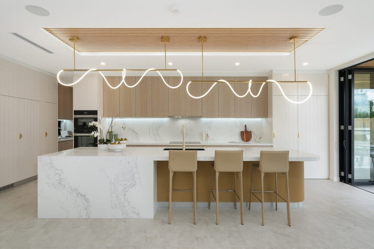 Scandinavian Kitchen Design Guide 2025: Inspiration, Layouts & Styling Tips