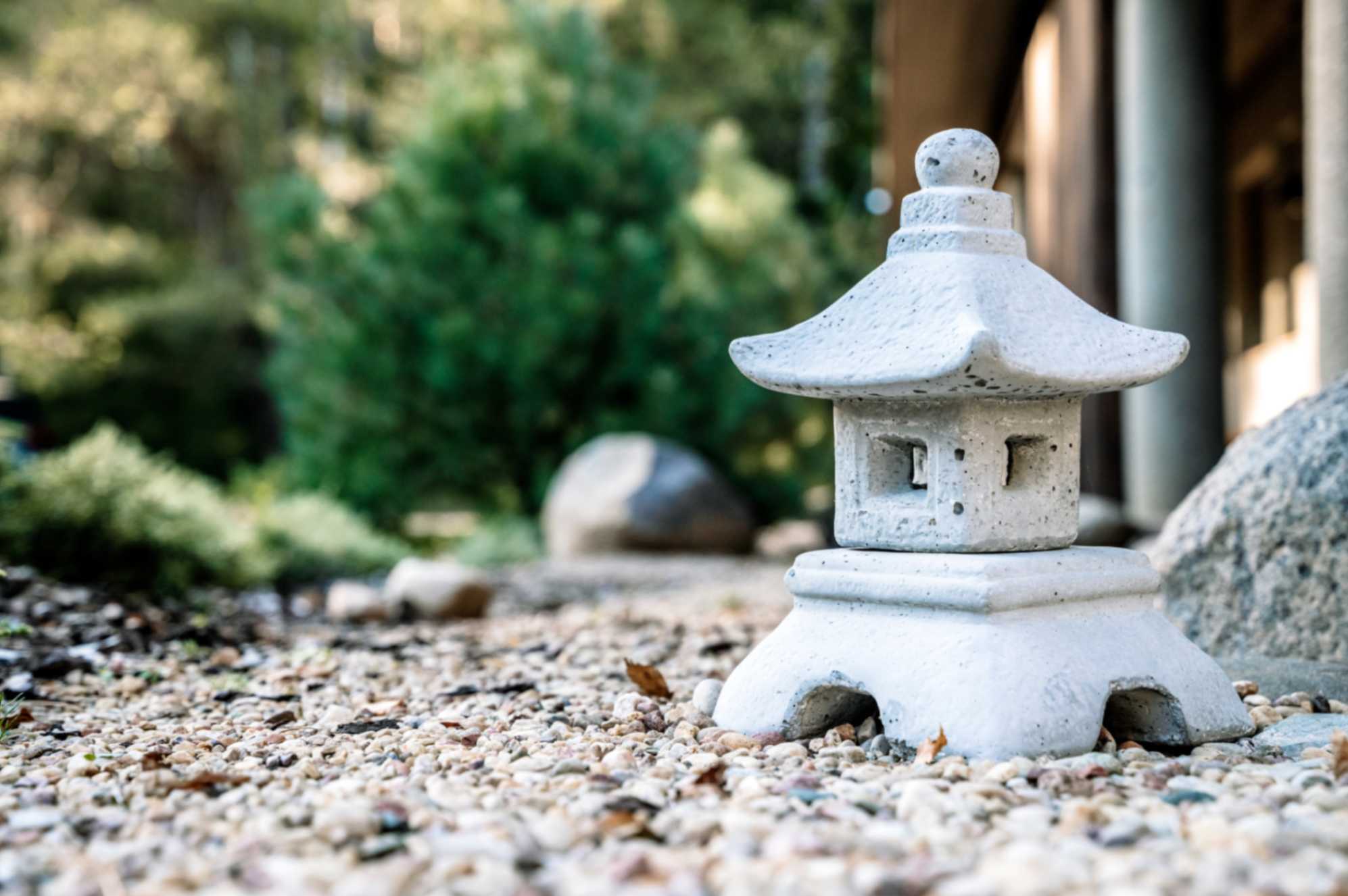 Zen Garden Ideas for the Atmosphere & Enhancements